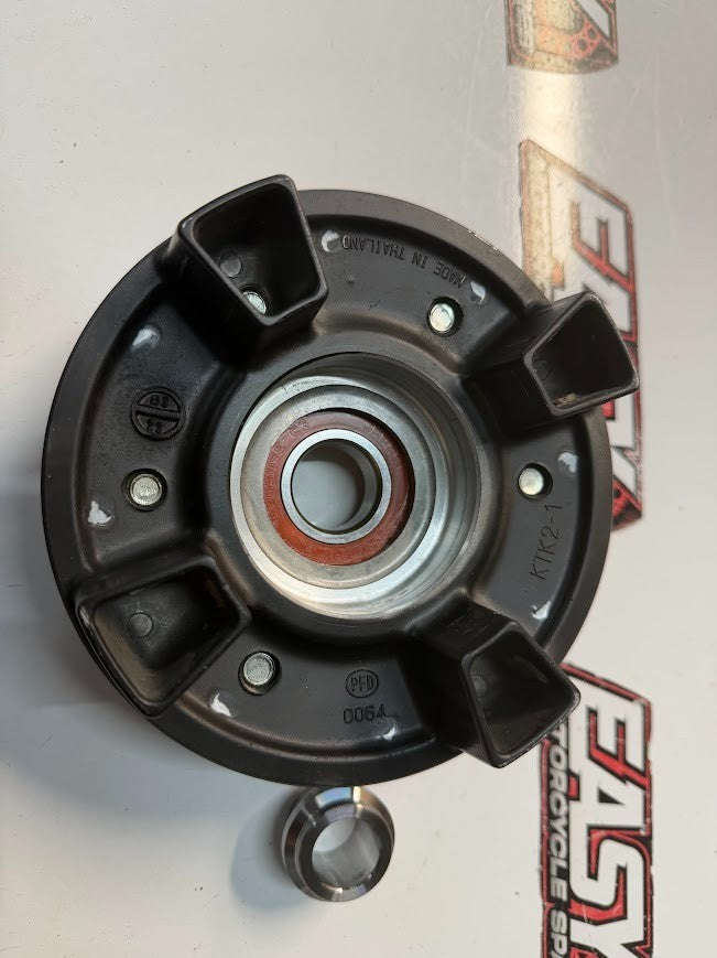 Sprocket Carrier Hub Kawasaki Ninja 650L 2012-2026 OEM 42033-0603