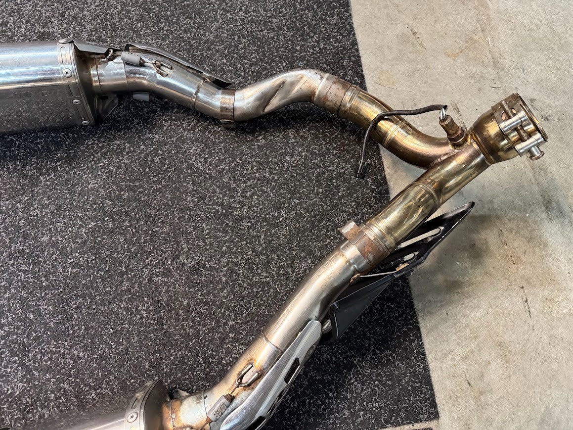 Yoshimura Dual Exhaust System Suzuki GSXR 1000 2007-2008