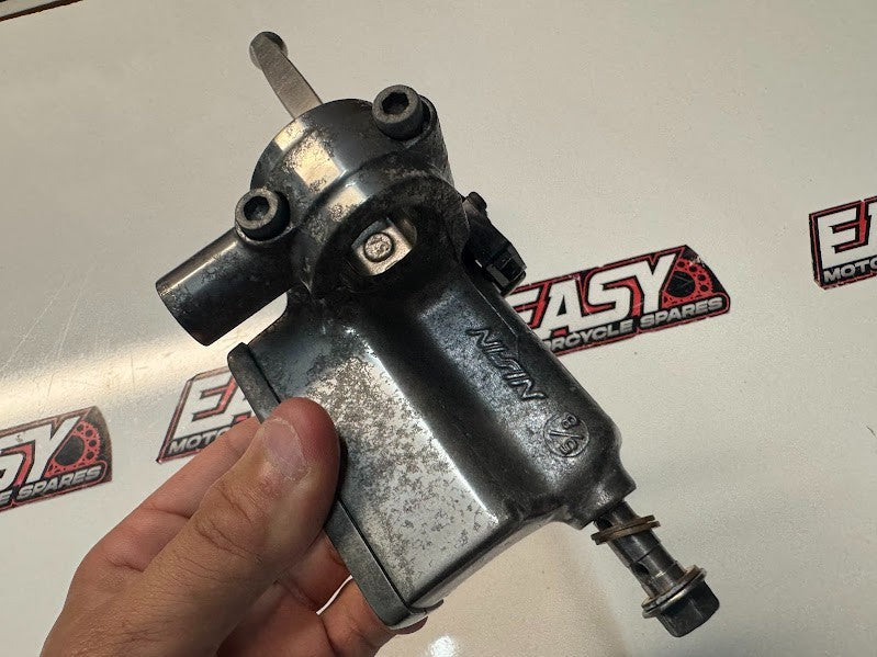 Suzuki VL 1500 Intruder 2002-2004 Front Brake Master Cylinder OEM 59600-10F20