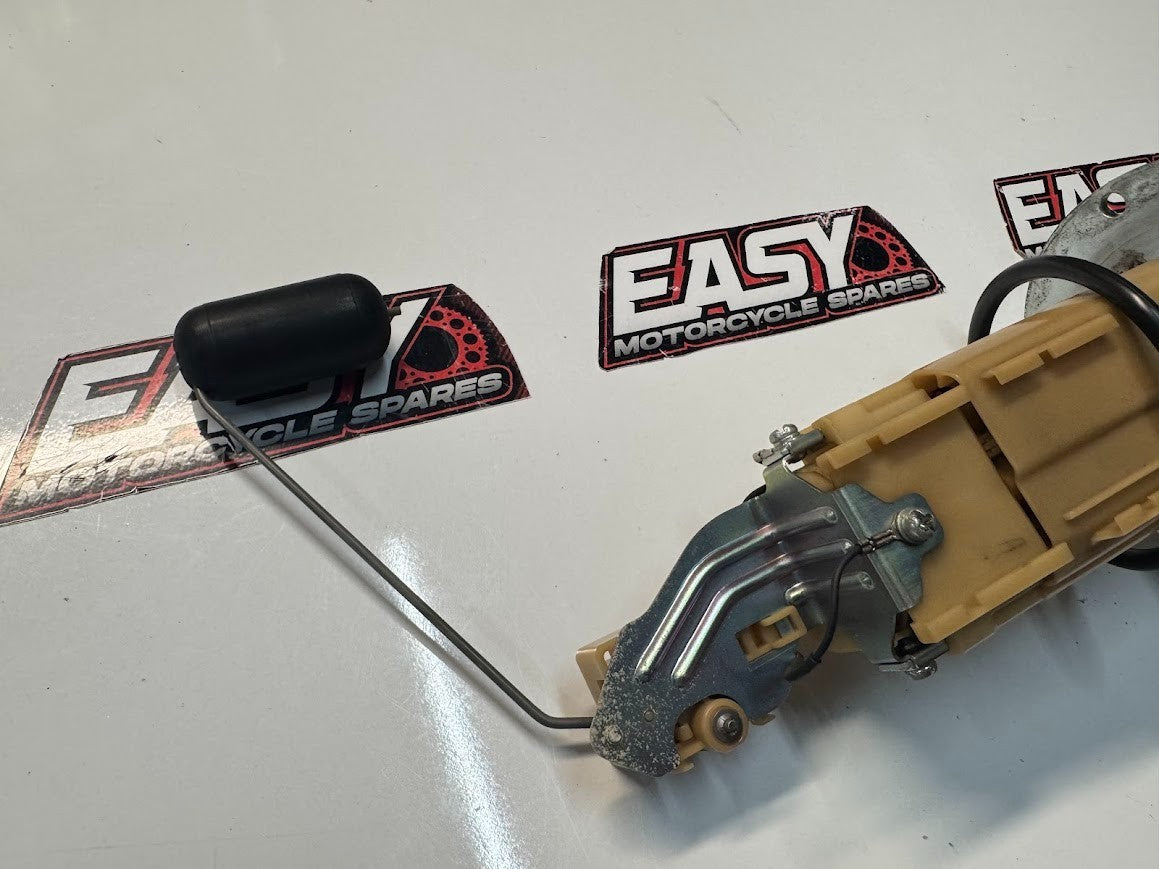 Suzuki GSXR 1000 2007-2008 Fuel Pump Assembly OEM Genuine 15100-21H01