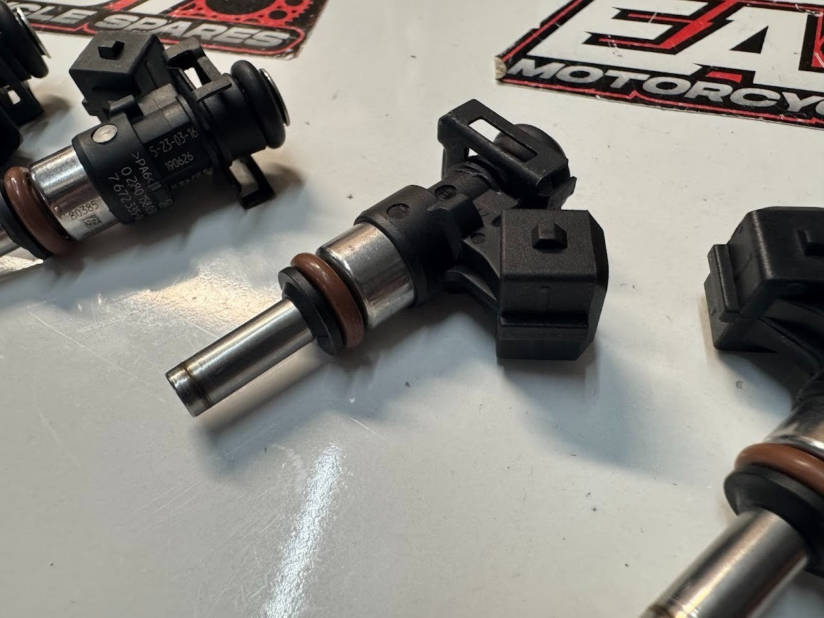 BMW S1000RR 2016 Secondary Fuel Injectors x4 OEM Genuine K46 13617672335