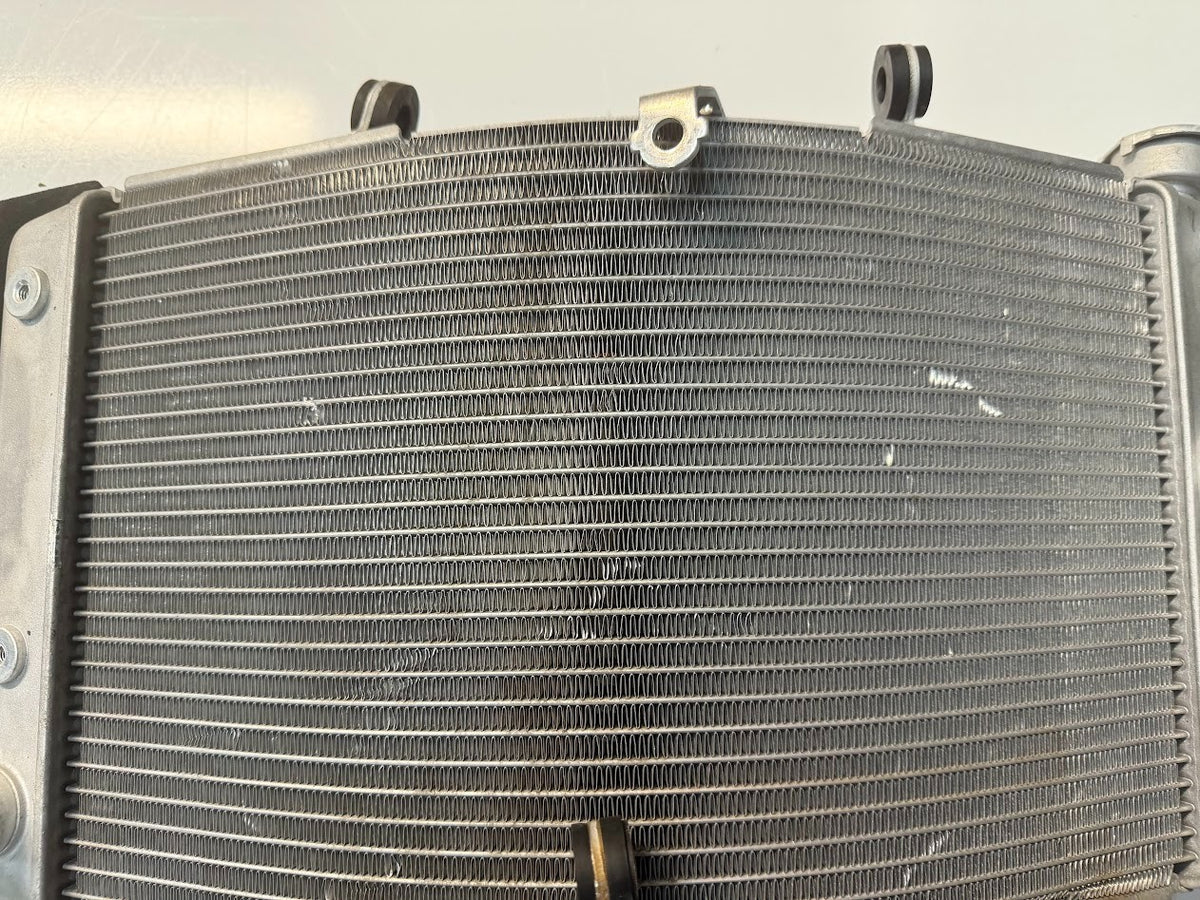 Radiator Cooling Kawasaki Ninja ZX-10R 2021-2025 OEM 39060-0759