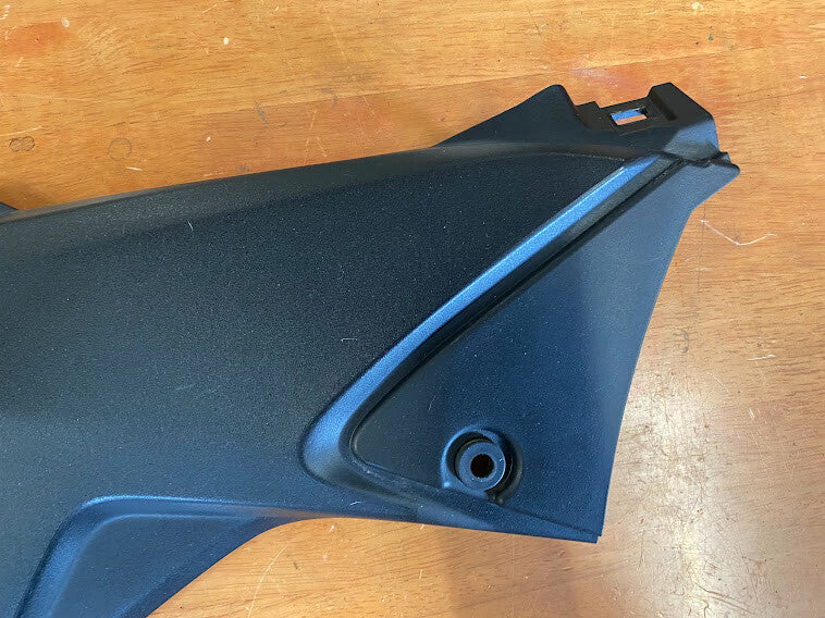 RH Side Cover Honda CBR 250R 11-13 2011 