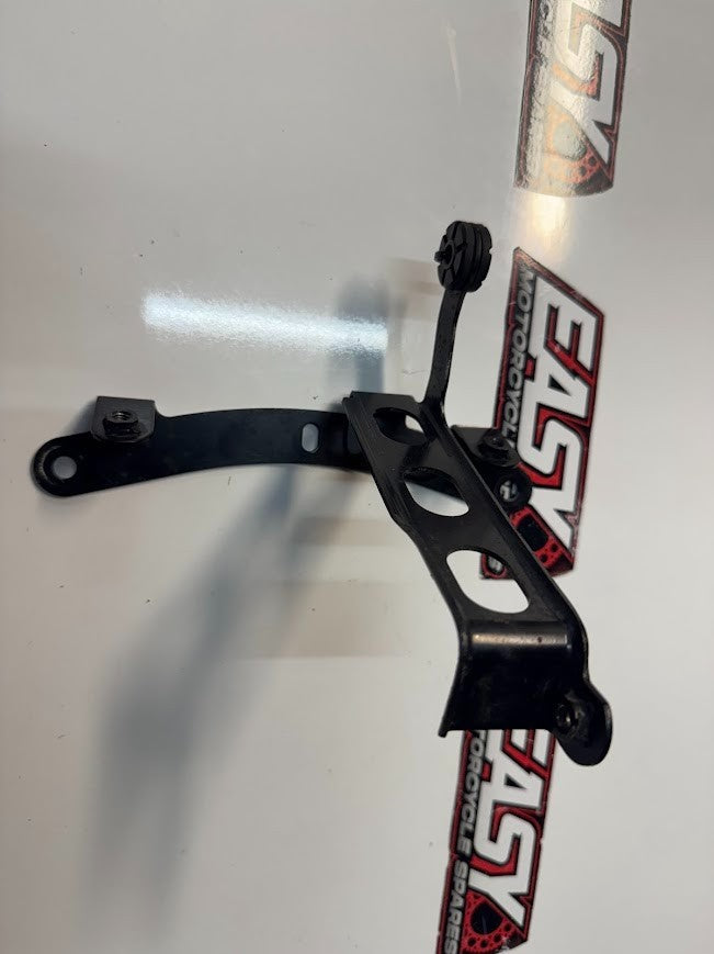 Radiator Cooler Support Bracket Suzuki GSXR 1000 07-08 2008 17790-21H00