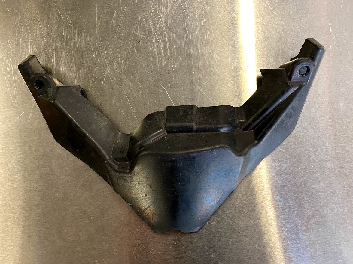 Front Rubber Under Cluster Yamaha MT-03 2019