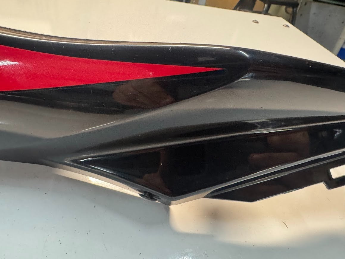 Suzuki GSXR 1000 2009-2016 RH Rear Frame Cover Fairing OEM Genuine 47111-47H00