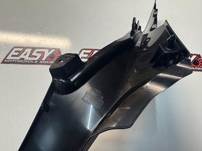 Yamaha YZF R7 2022-2025 Side Cover 2 Fairing Mole OEM Genuine BEB-2171M-00