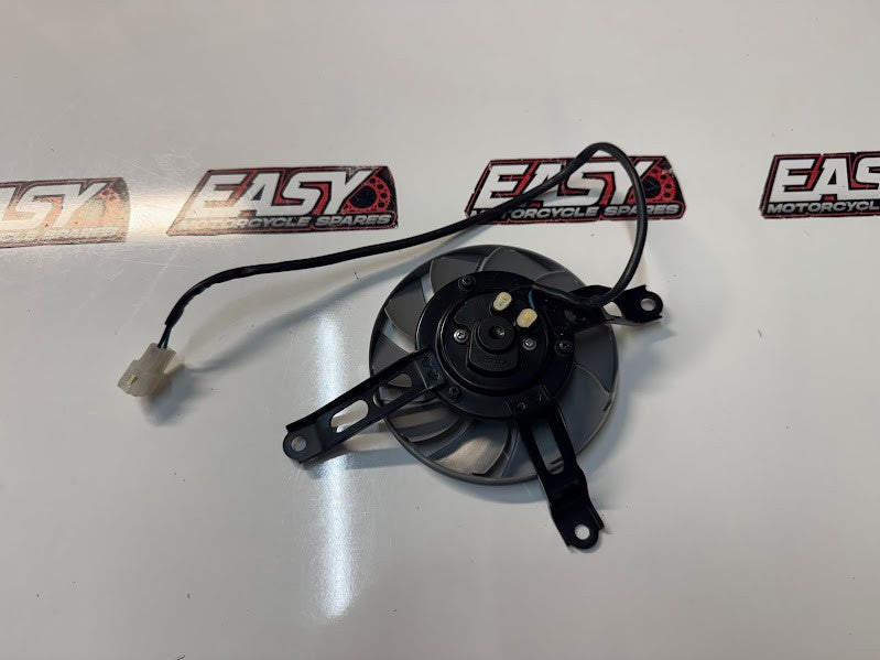 Yamaha YZF R1 2015-2025 RH Radiator Thermo Fan OEM Genuine 2CR-12405-10