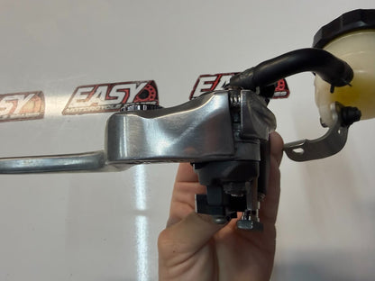 Front Brake Master Cylinder Suzuki GSXR 1000 2007-2008 OEM 59600-47H10