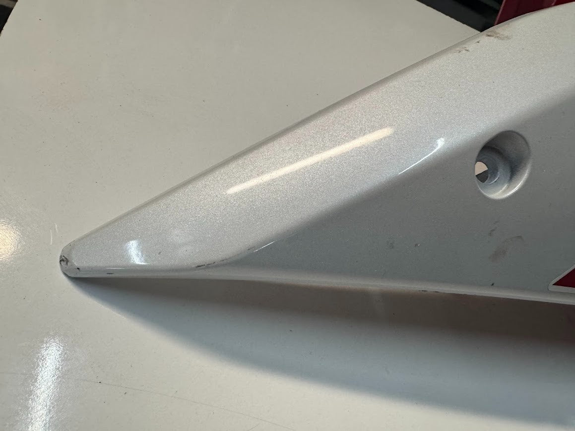 Yamaha YZF R15 2015 LH Main Fairing OEM Genuine 1CK-F1711-00