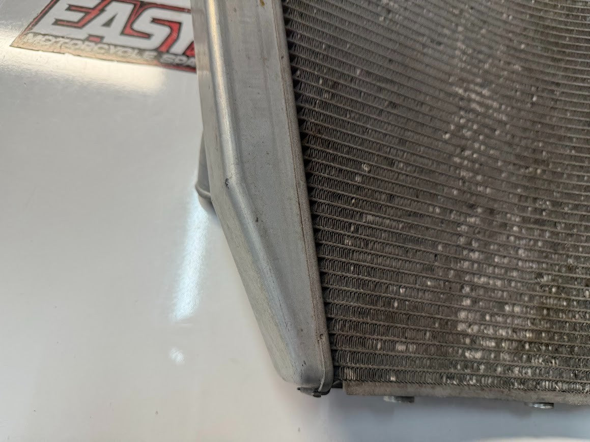 Radiator Cooling Suzuki GSXR 1000 2007-2008 OEM 17710-21H00