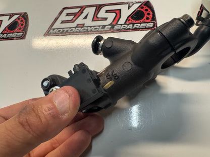 Yamaha YZF R1 2015-2024 Front Brake Master Cylinder OEM Genuine 2CR-2580A-00