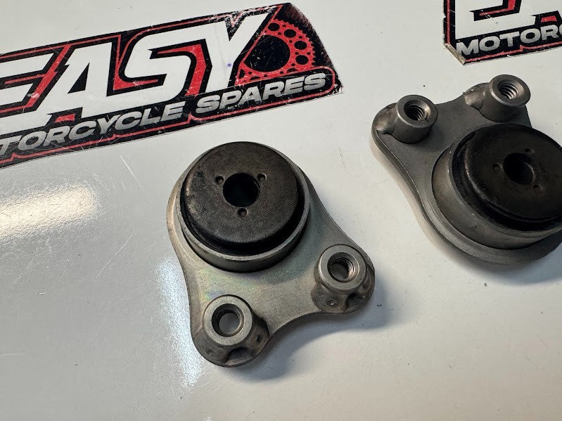 Yamaha YZF R7 2022-2025 Muffler Exhaust Stay Brackets OEM Genuine 20S-21445-01