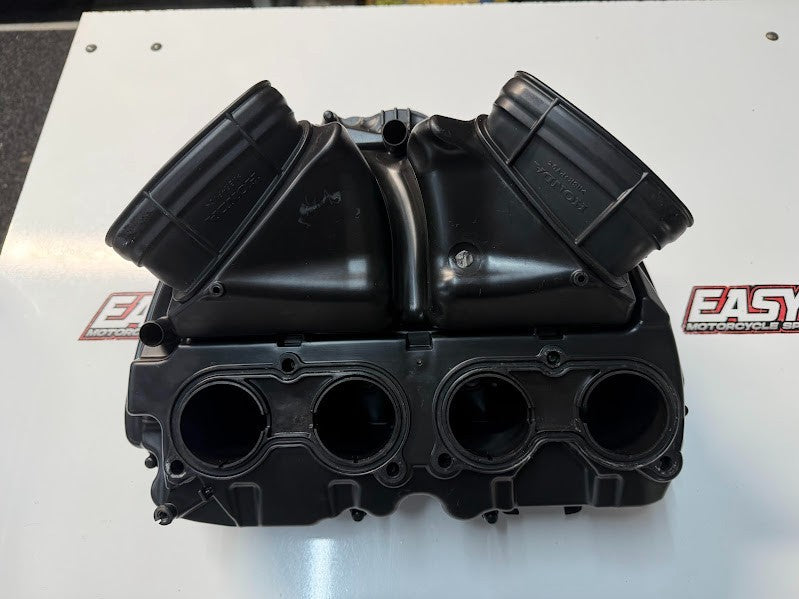 Airbox Cleaner Case Honda CBR 1000 RR 2008-2016 OEM 17220-MFL-000