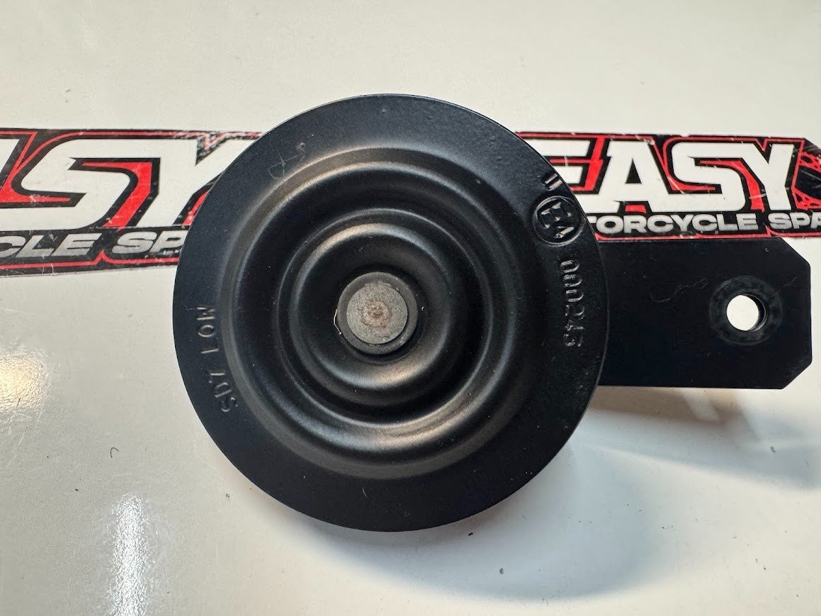 Yamaha YZF R15 2013-2018 Horn #2 OEM Genuine 1CK-H3371-10