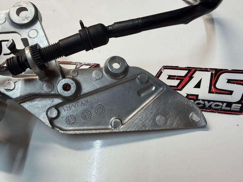 RH Footrest Bracket Assembly Honda CB 300F 14-18 2017 50600-KYJ-900