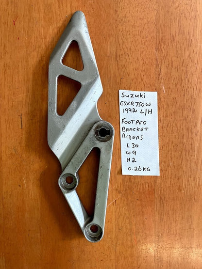 LH Foot Peg Bracket Suzuki GSXR 750 88-92 1992 43522-17D01