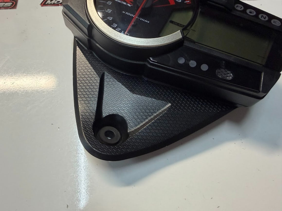 Dash Meter Instrument Cluster Suzuki GSXR 1000 2012-2016 OEM 34120-47H40
