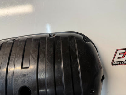 Airbox Case Top Suzuki GSXR 1000 2007-2008 OEM 13740-21H00 #2