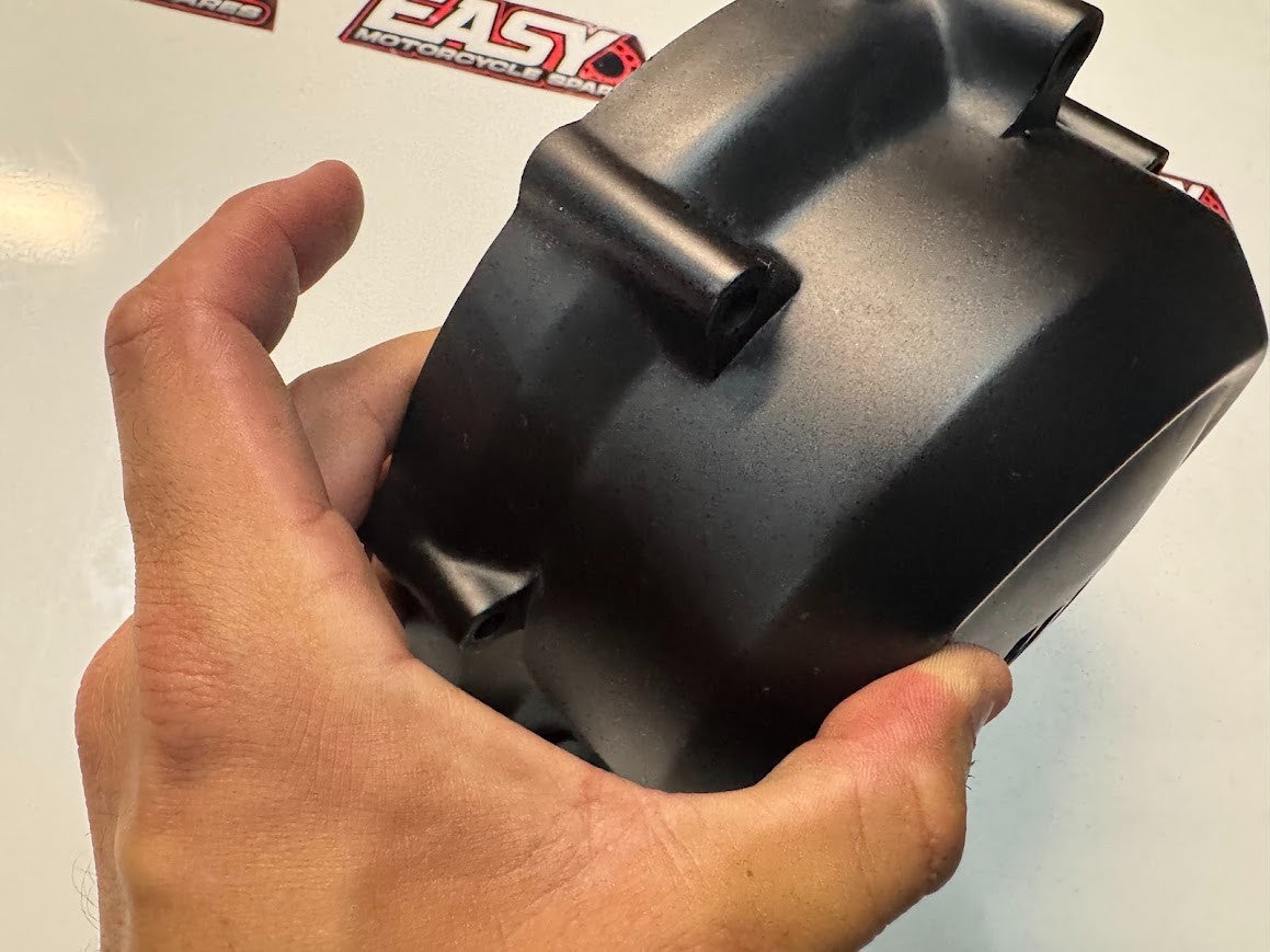 Yamaha YZF R15 2012-2018 RH Crankcase Clutch Cover OEM Genuine 1CK-E5421-00