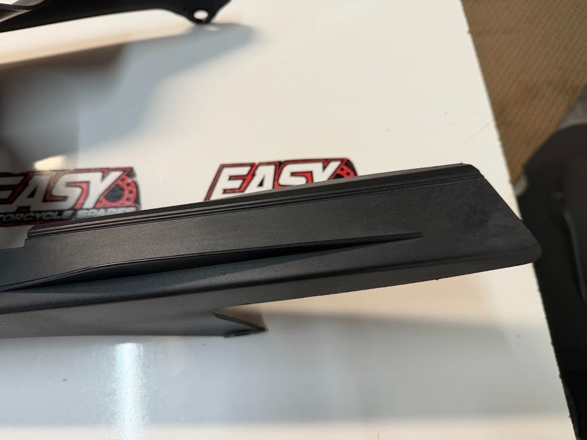 Chain Guard Hugger KTM RC 390 2014-2021 OEM 9050406000033