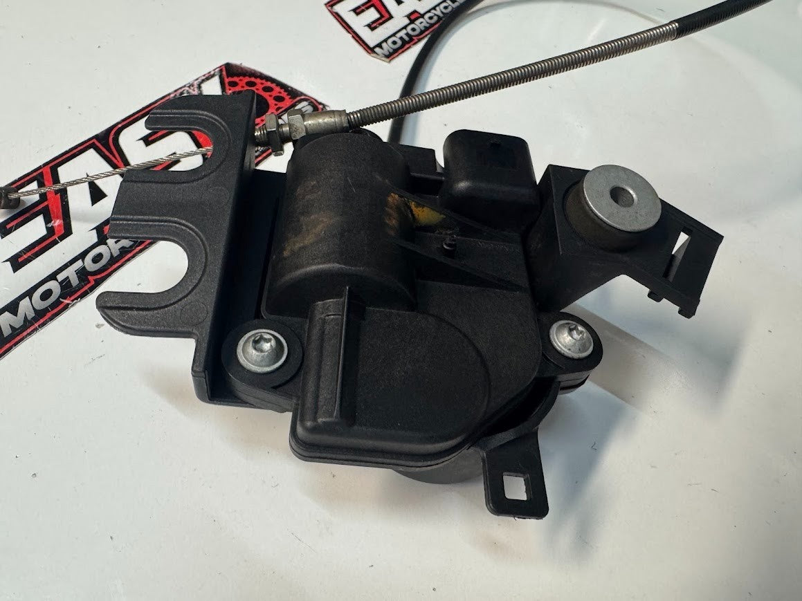 BMW S1000RR 2016 Exhaust Servo Unit Flap & Cable OEM Genuine K46 18518540838