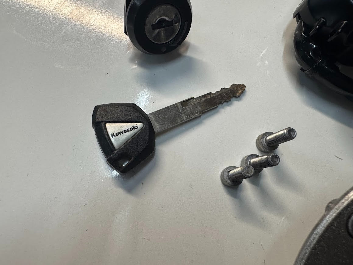 Kawasaki Vulcan S 650 2017-2025 ECU Ignition Key Lockset OEM Genuine 21175-1196