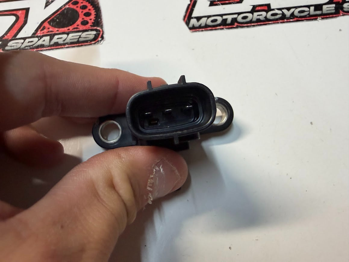 Pressure Sensor Yamaha FZ1 S 2006-2014 OEM 1C7-82380-00