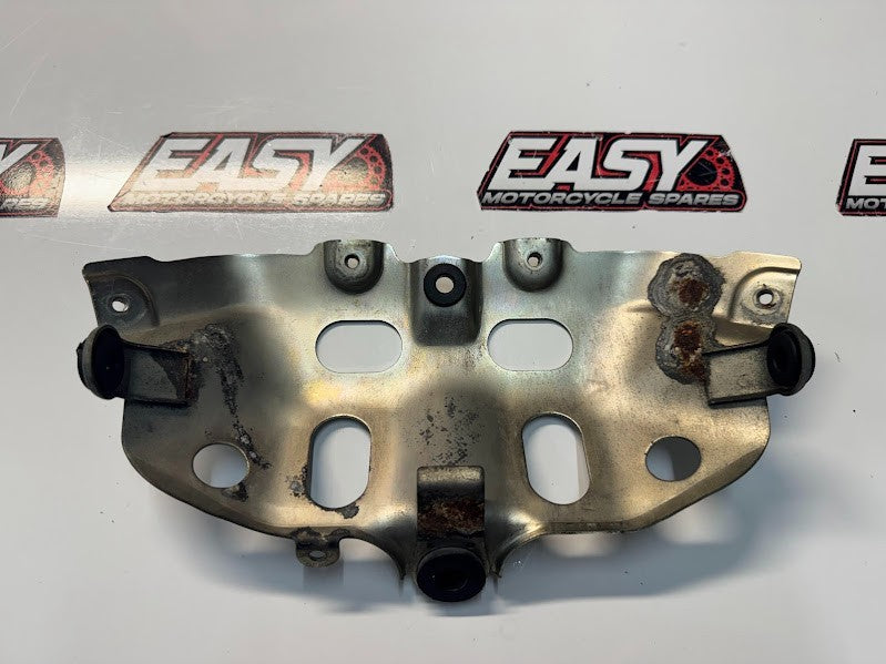 Suzuki GSXR 1000 2007-2008 Fuel Tank Front Bracket OEM Genuine 44520-21H00