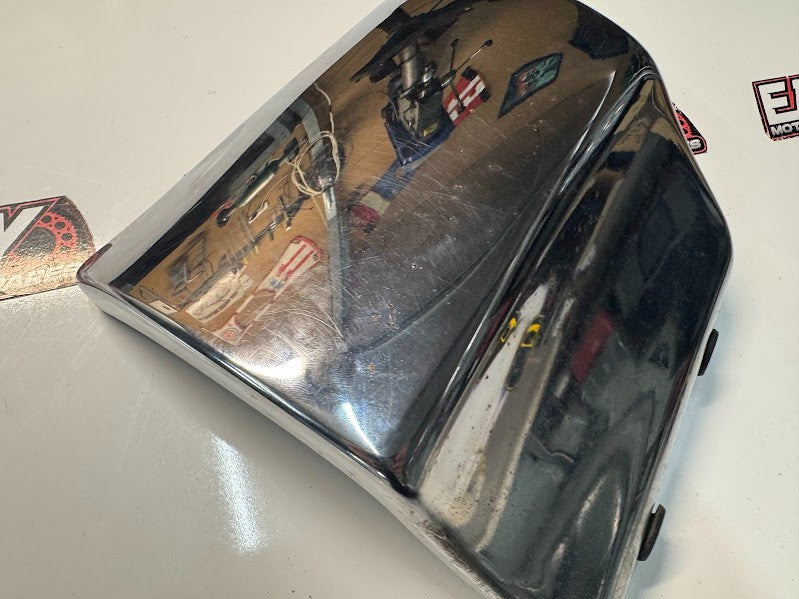 Suzuki VL 1500 Intruder 1998-2009 LH Tool Holder Cover OEM Genuine 47440-10F00