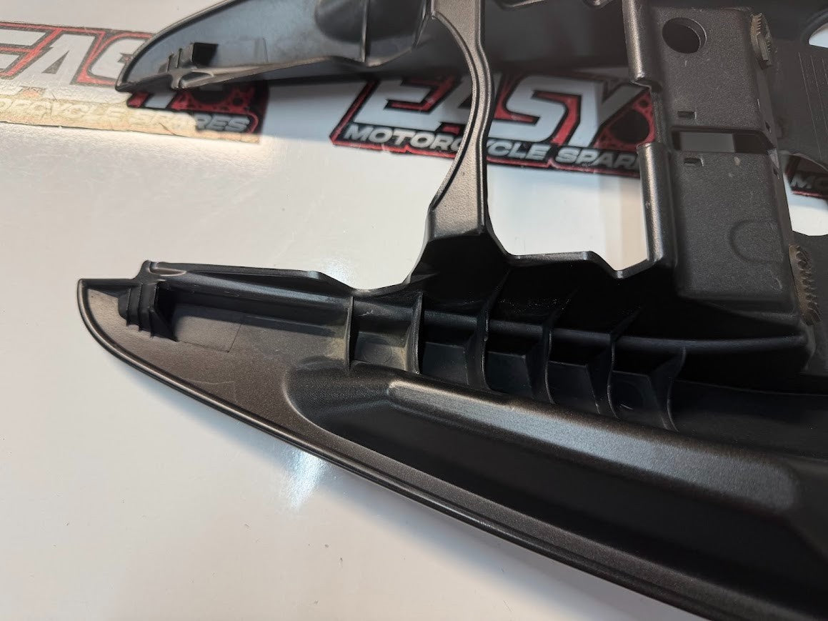Under Tray Bottom KTM RC 390 2014-2016 OEM 9050801800033
