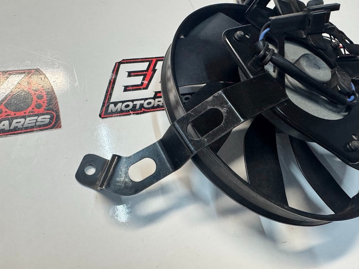 Suzuki GSXR 1000 2007-2008 Radiator Thermo Fan OEM Genuine 17800-21H00