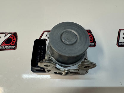 Yamaha MT-10 2016-2020 ABS Module Pump OEM Genuine B67-85930-09