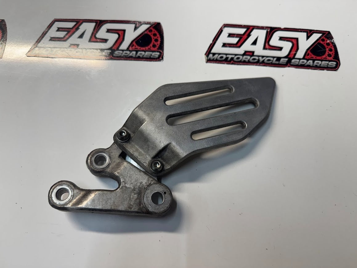 Yamaha YZF R15 2011-2018 LH Foot Peg Bracket OEM Genuine 2PK-F7442-00