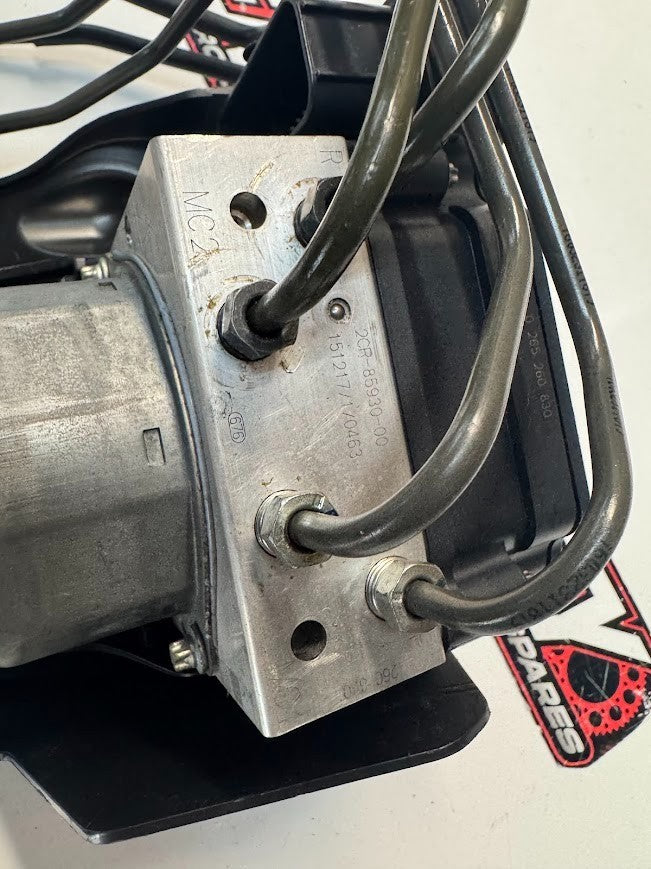 Yamaha YZF R1 2015-2019 ABS Module Pump OEM Genuine 2CR-85930-09