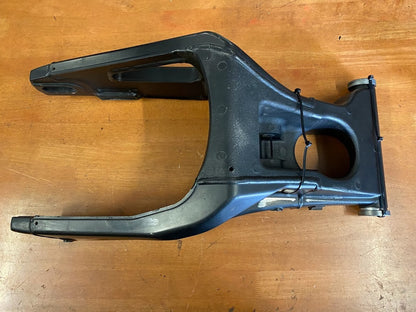 Swing Arm Yamaha R1 07-08 2008 4C8-22110-10-00