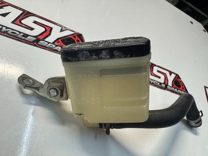 Suzuki GSXR 1000 2007-2008 Rear Master Reservoir OEM Genuine 69740-18K00