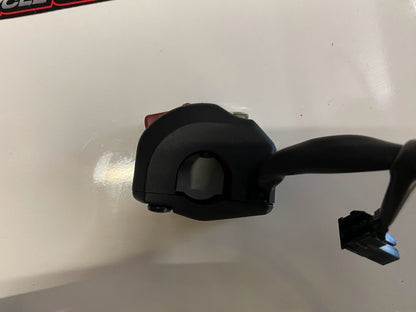 RH Switch Block Kawasaki Ninja ZX1000 17-19 2017 46091-0362