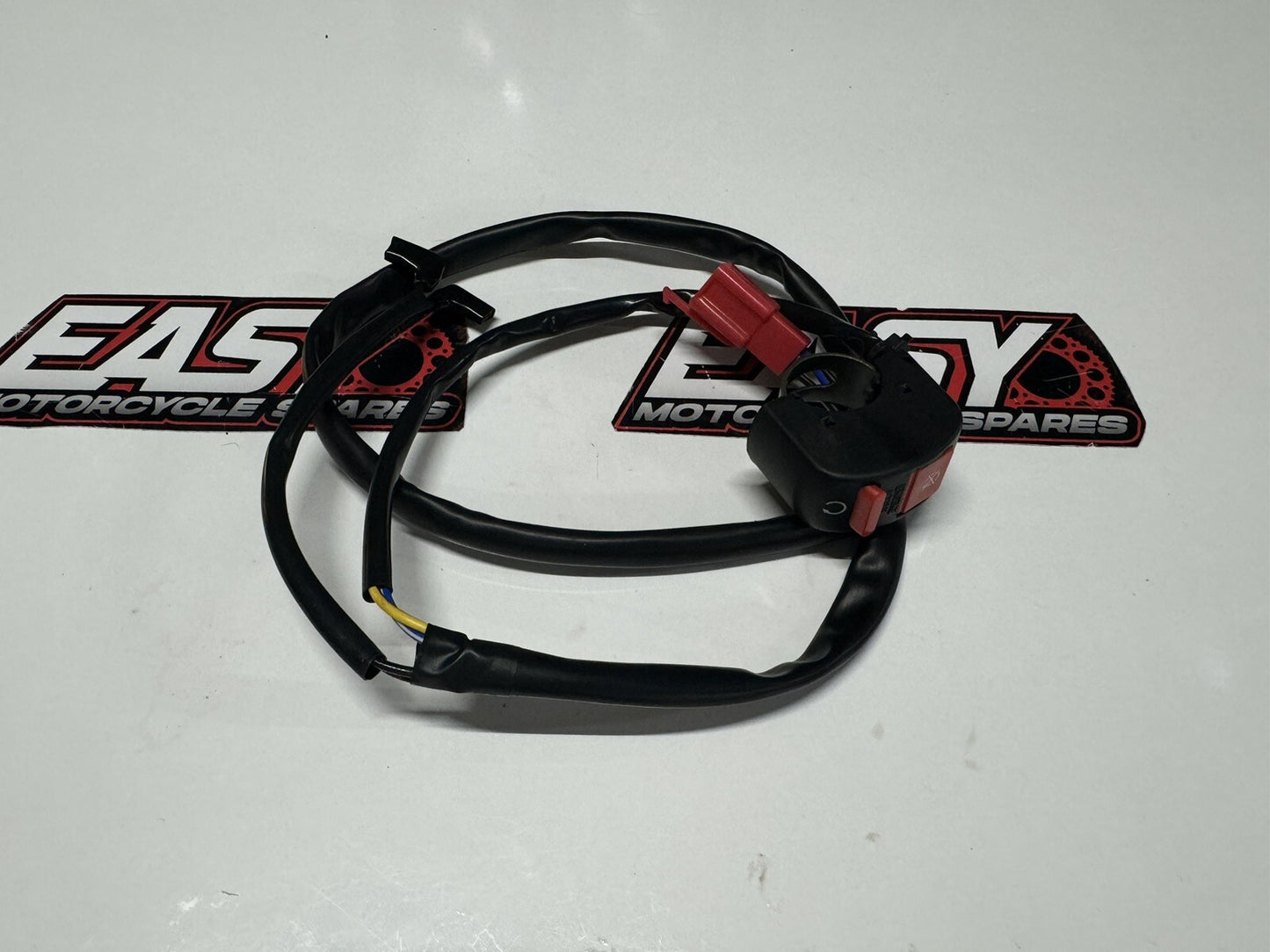 HONDA STYLE ON OFF START STOP BUTTON KILL HANDLEBAR SWITCH BLOCK ASSEMBLY