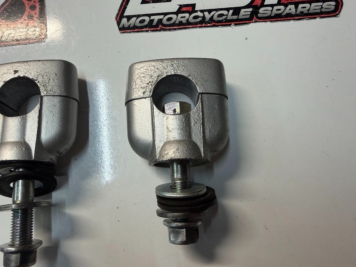 Handlebar Mounts Clamp Suzuki GSF 1250 S Bandit 2007-2016 OEM 56221-49G00