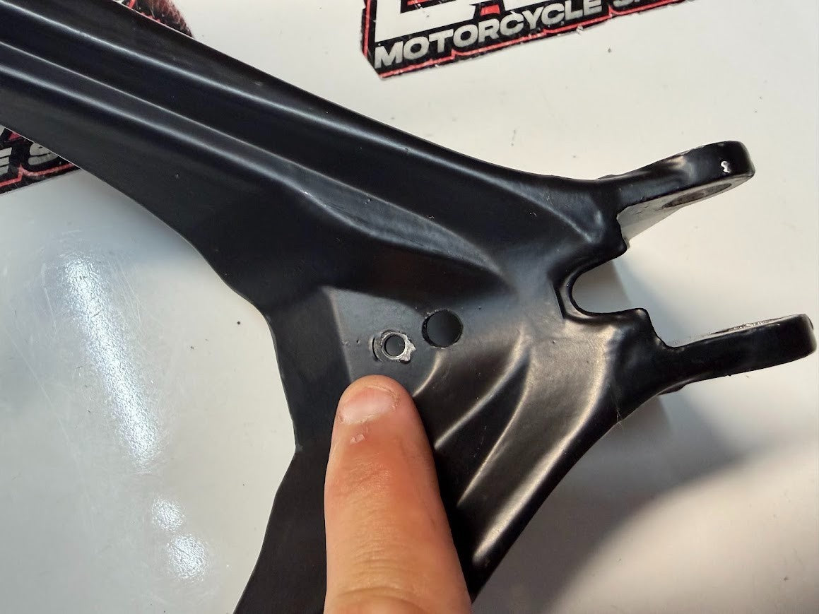 Front Fairing Stay Bracket Suzuki GSXR 1000 2007-2008 Aftermarket