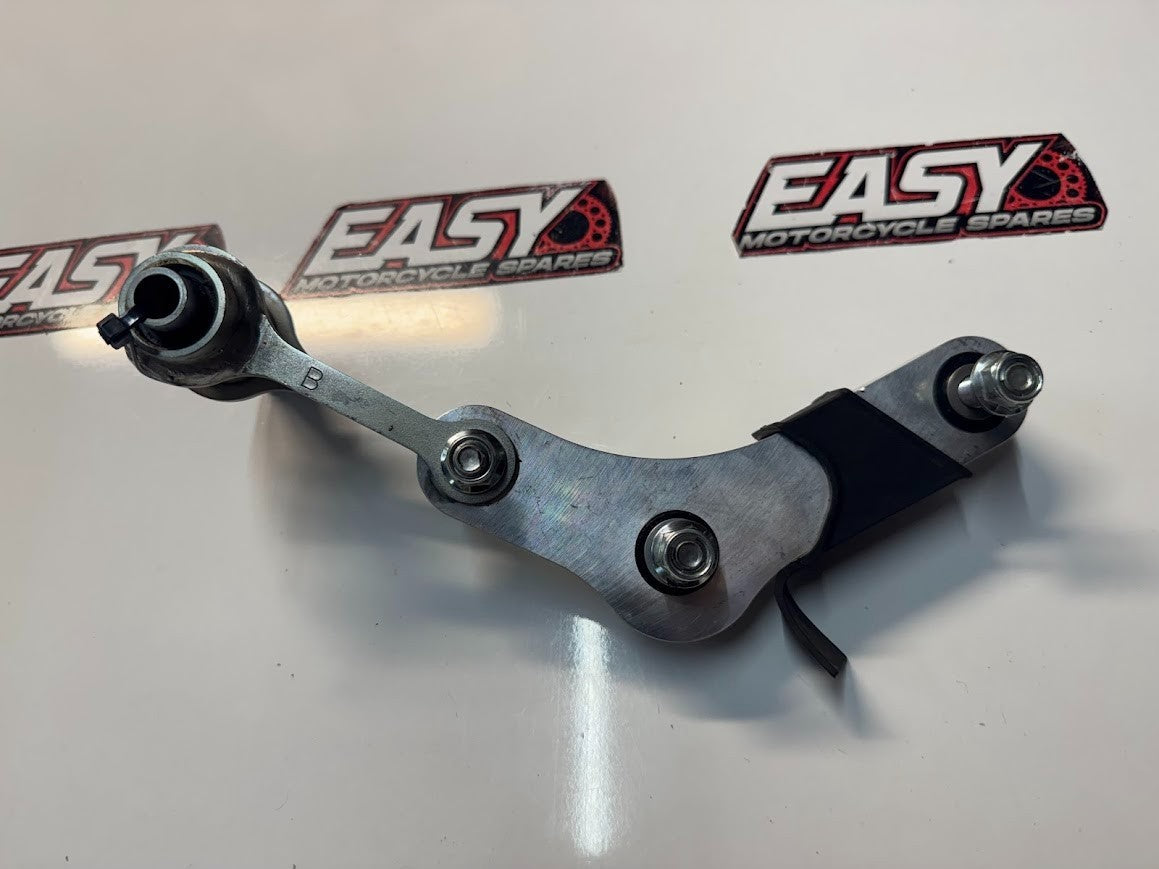 Yamaha YZF R7 2022-2025 Shock Linkage Arm OEM Genuine 1WS-2217A-00