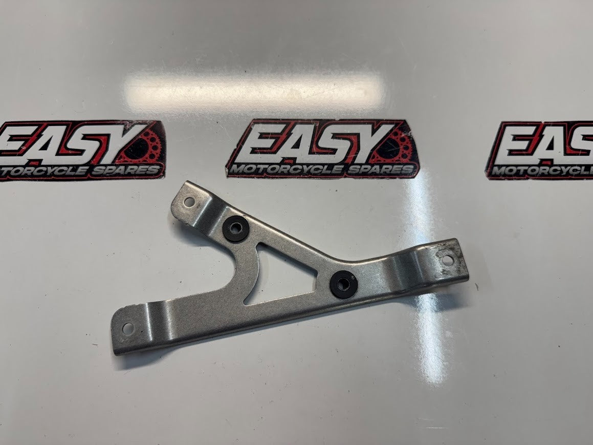 Suzuki GSXR 1000 2009-2016 Regulator Bracket Mount OEM Genuine 32831-47H10