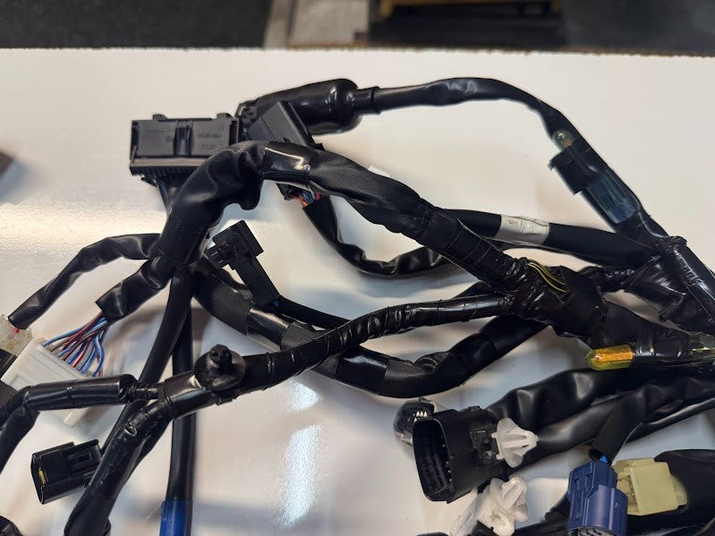 Yamaha YZF R7 2025 Main Wiring Harness OEM Genuine BJU-82590-01
