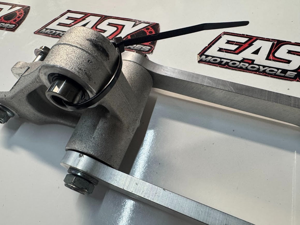 Yamaha YZF R1 2015-2019 Shock Linkages OEM Genuine 2CR-2217A-00