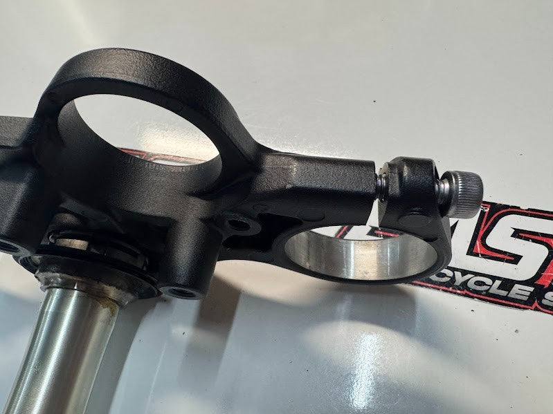 Yamaha YZF R1 2020-2025 Triple Trees Complete OEM Genuine B3L-23340-00