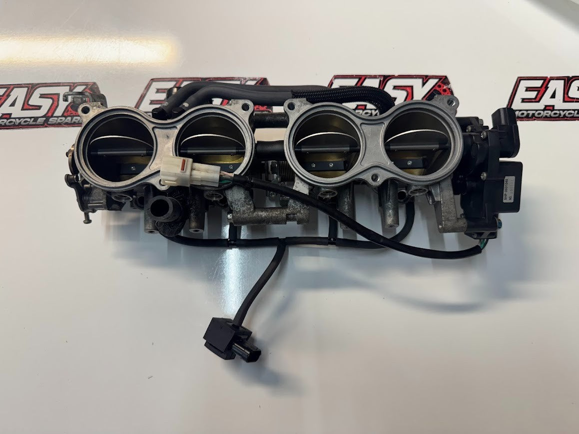 Suzuki GSXR 1000 2015-2016 Throttle Bodies TPS OEM Genuine 13406-47H40