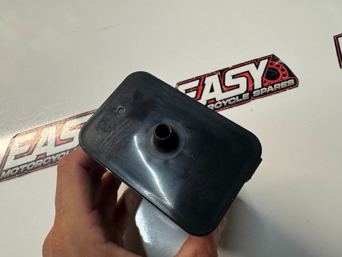 Yamaha YZF R1 2017-2025 EVAP Carbon Emissions Canister OEM Genuine 2CR-24170-00