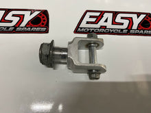 Upper Shock Mount Yoke Suzuki GSXR 1000 07-08 2008 62993-35F00