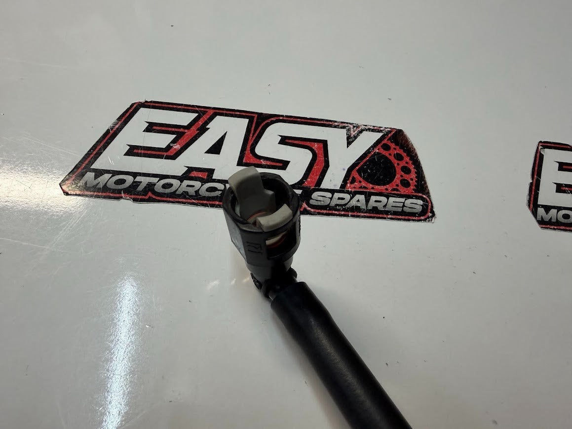 Fuel Pipe Hose Line Suzuki GSXR 1000 2005-2006 OEM 15810-41G00
